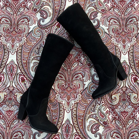 New Vince Camuto Mono Black Tall Suede Leather Boots Made in Brazil - Picture 5 of 17